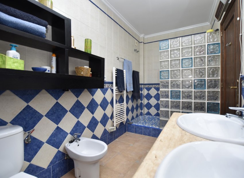 Resale - Villa - Algorfa - Montemar