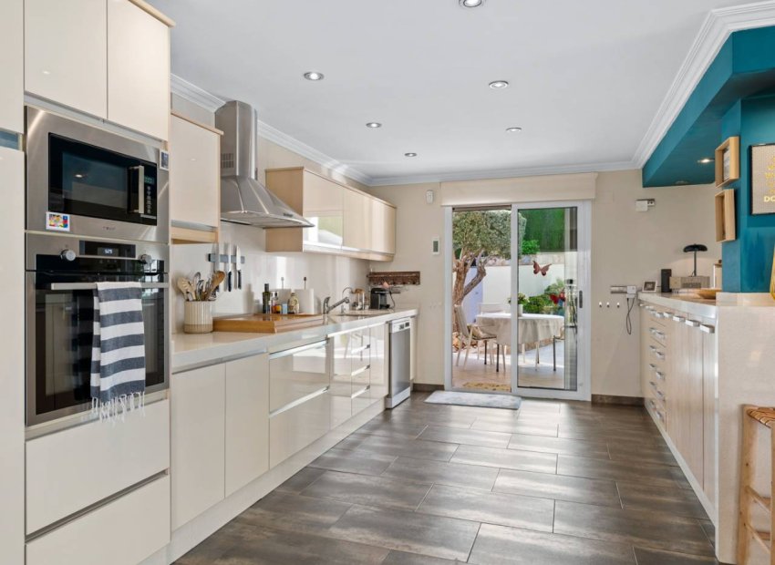 Resale - Villa - Algorfa - Montemar