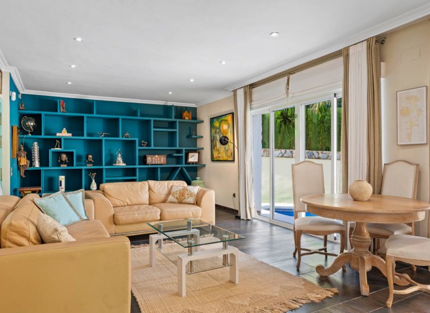 Resale - Villa - Algorfa - Montemar