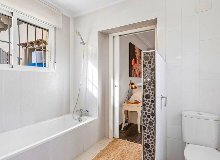 Resale - Villa - Algorfa - Montemar