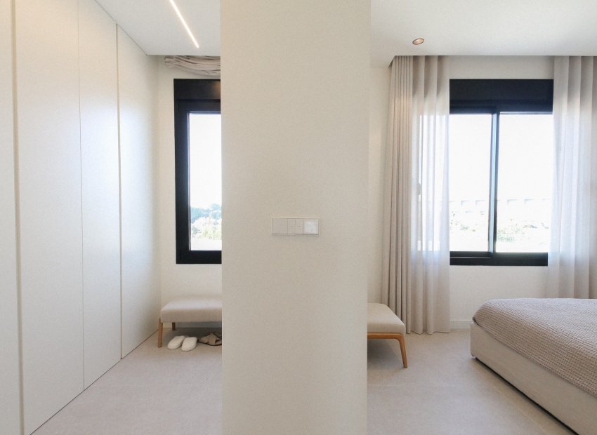 Resale - Villa - Alicante - Center