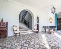 Resale - Villa - Alicante - Center