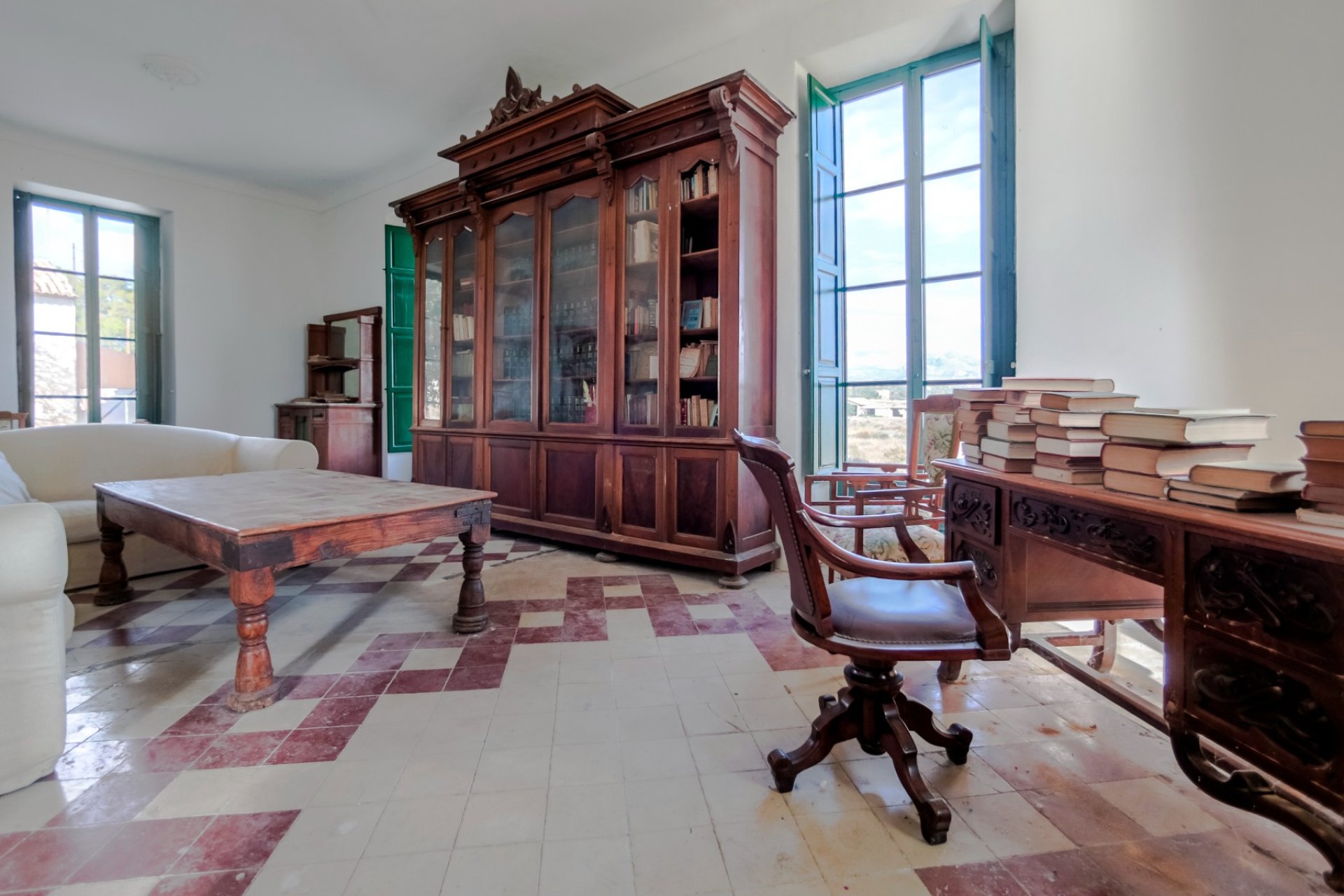 Resale - Villa - Alicante - Center