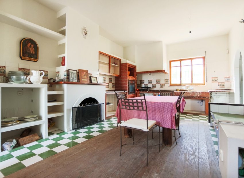 Resale - Villa - Alicante - Center