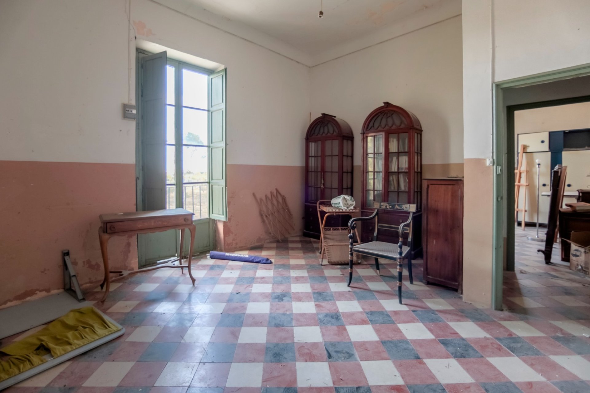 Resale - Villa - Alicante - Center