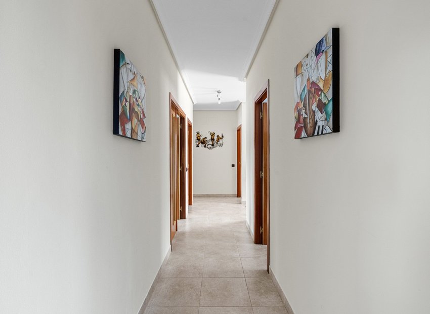 Resale - Villa - Alicante - Rebolledo