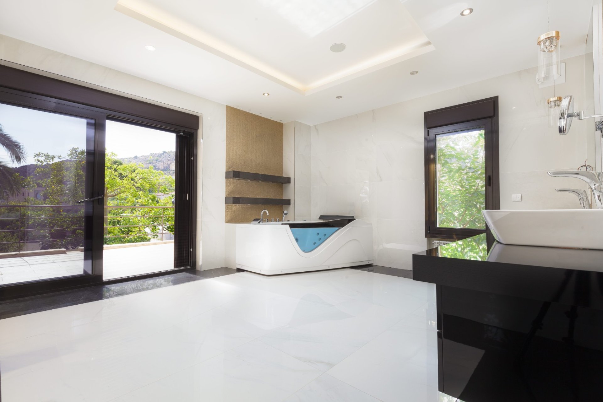 Resale - Villa - Alicante - Vistahermosa