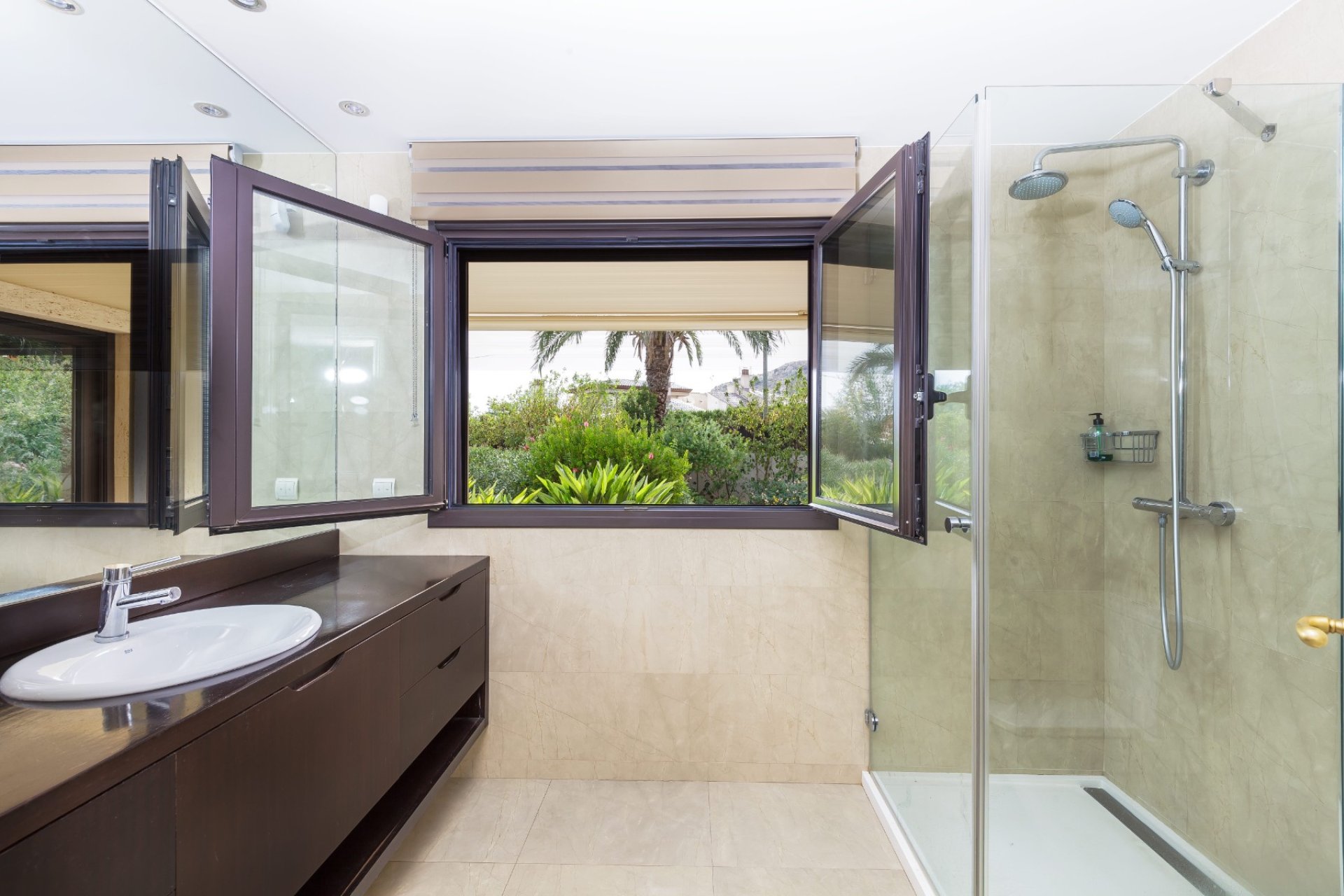 Resale - Villa - Alicante - Vistahermosa