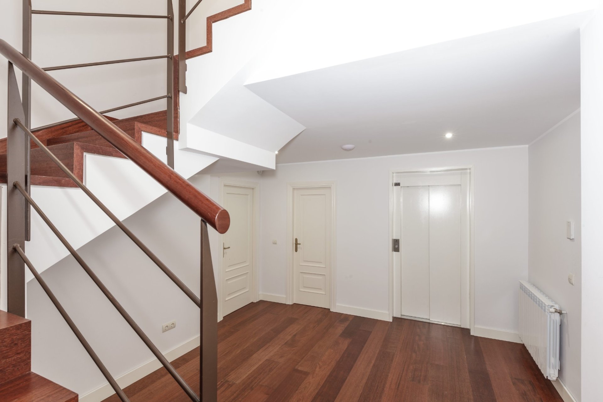 Resale - Villa - Alicante - Vistahermosa