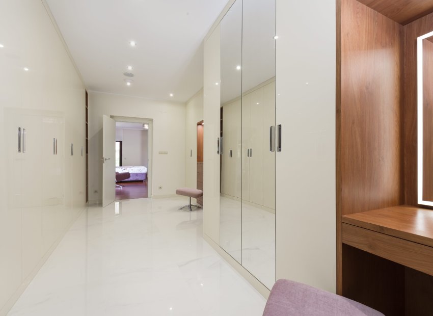 Resale - Villa - Alicante - Vistahermosa