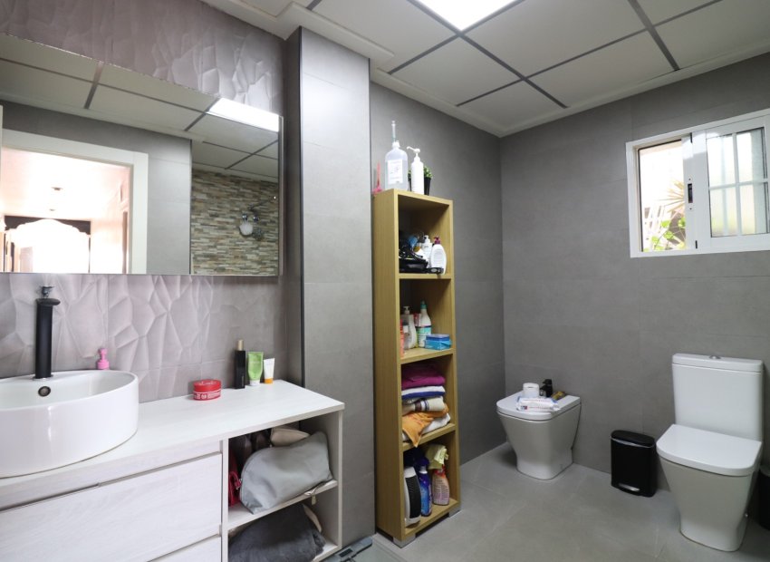 Resale - Villa - Almoradi - El Saladar