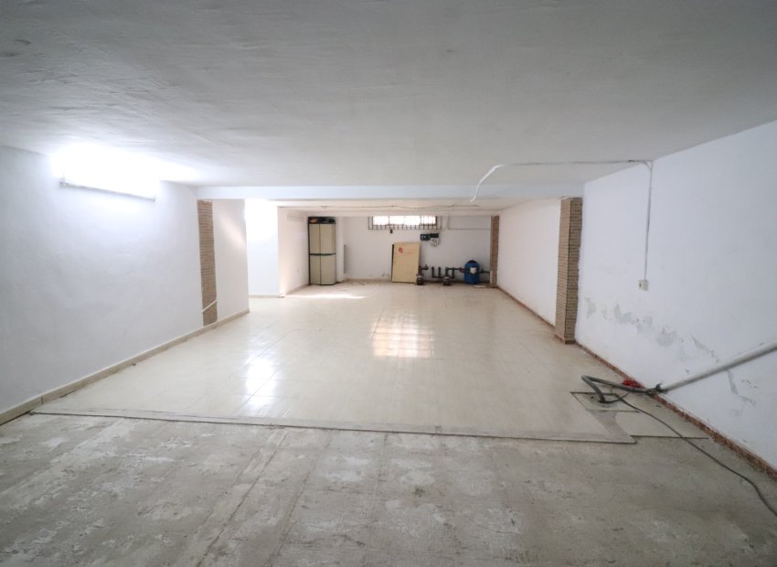 Resale - Villa - Almoradi - El Saladar