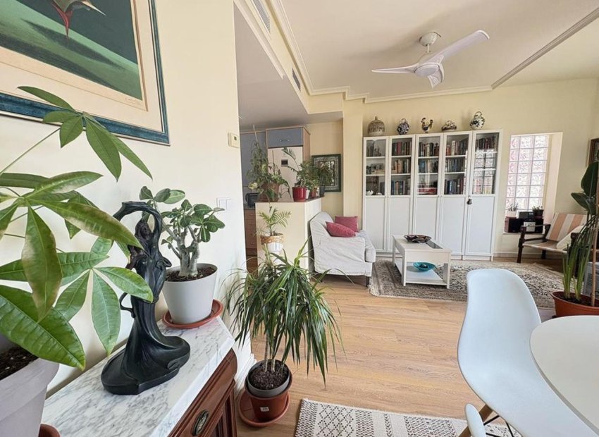 Resale - Villa - Altaona Golf and Country Village - Altaona Golf - Country Village