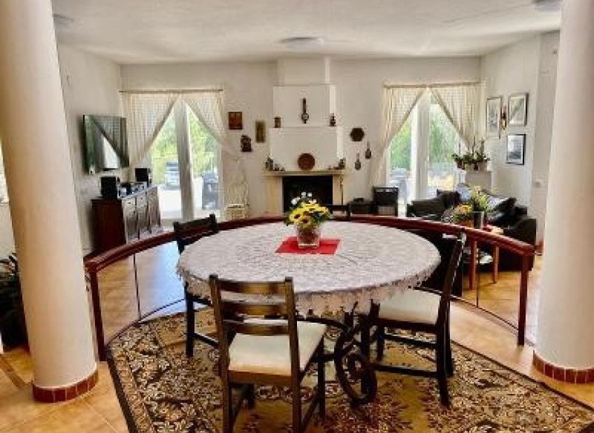 Resale - Villa - Altea - Marina Baja