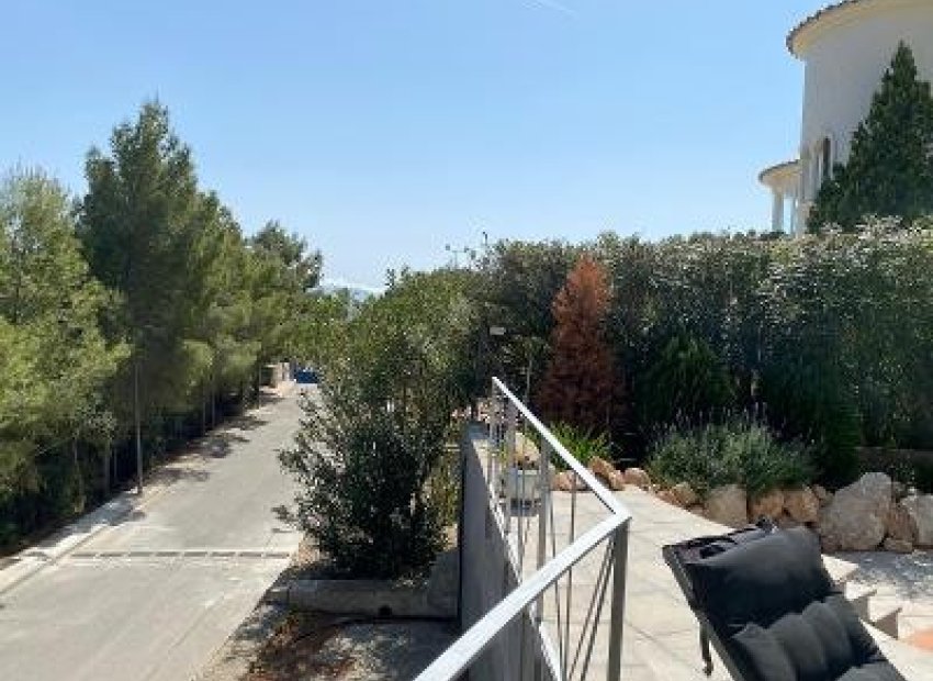 Resale - Villa - Altea - Marina Baja