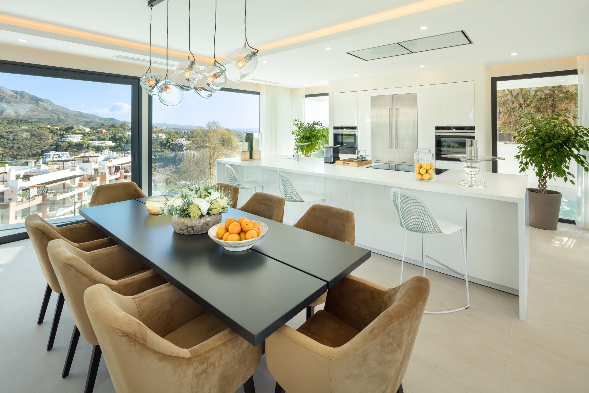 Resale - Villa - Benahavís - La Quinta