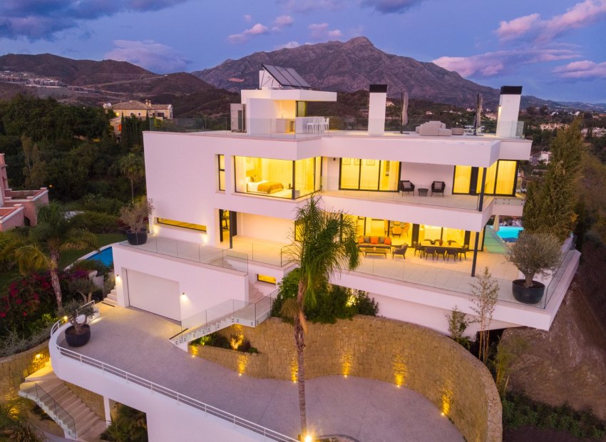 Resale - Villa - Benahavís - La Quinta