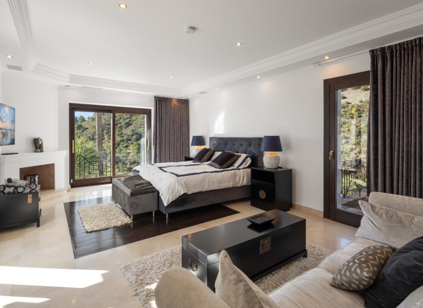 Resale - Villa - Benahavís - La Quinta