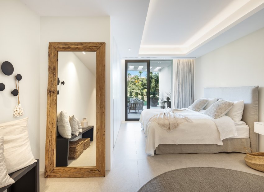 Resale - Villa - Benahavís - La Quinta