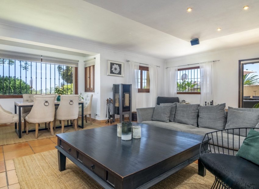 Resale - Villa - Benahavís - La Quinta