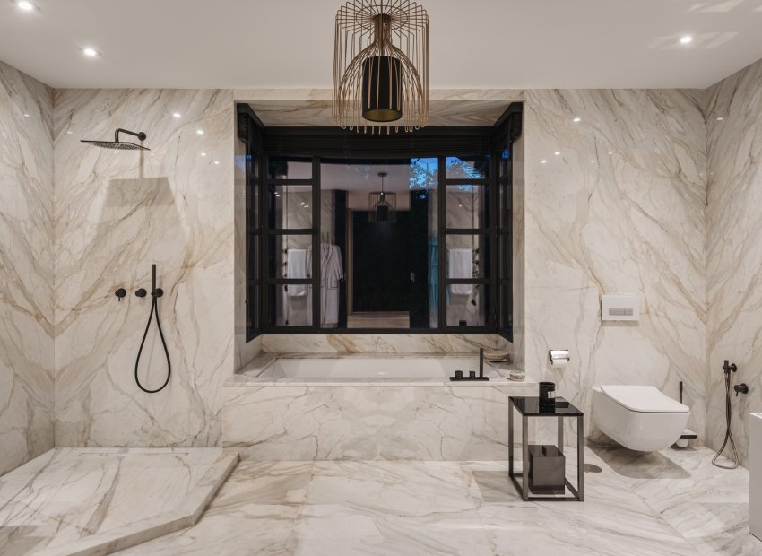 Resale - Villa - Benahavís