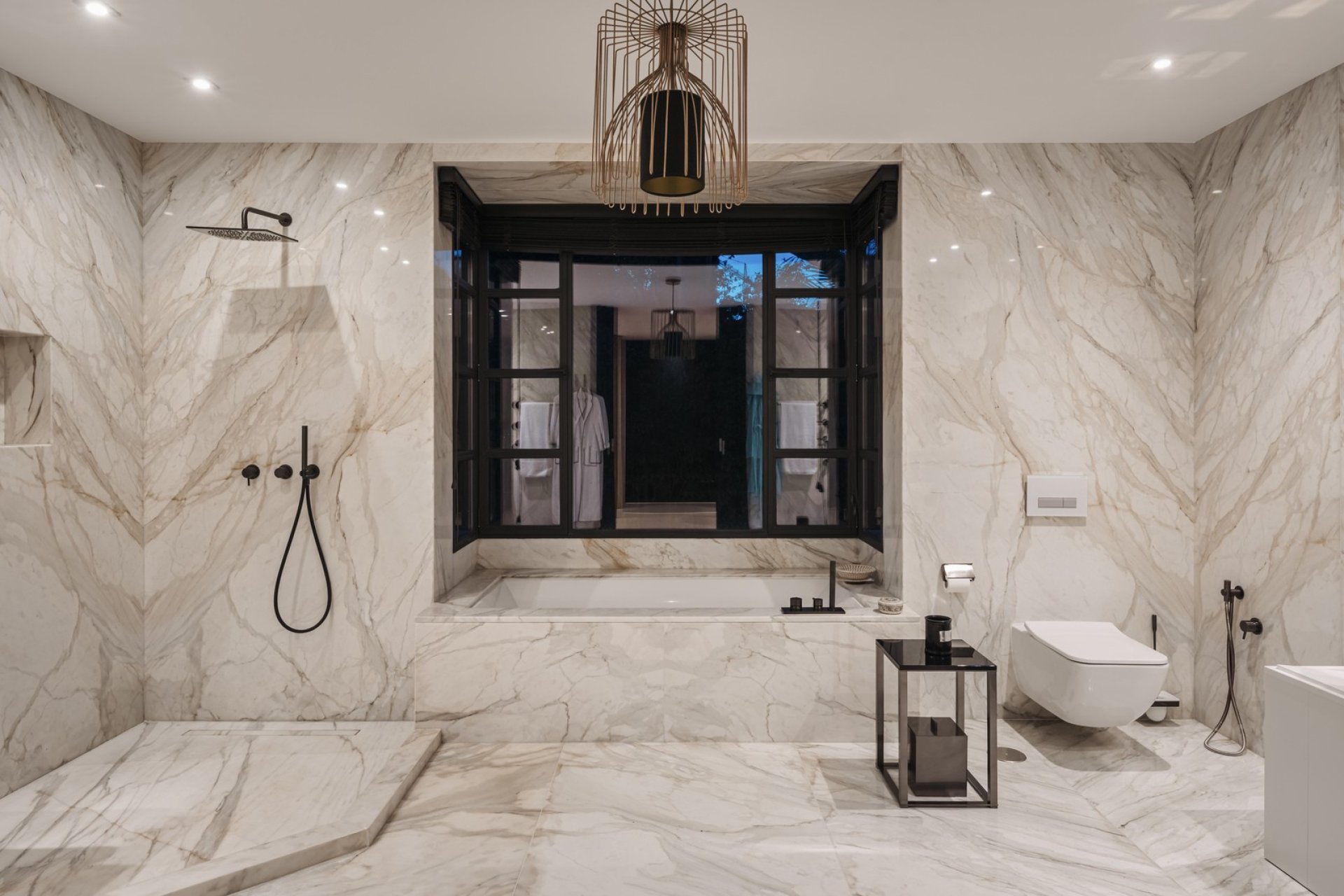 Resale - Villa - Benahavís