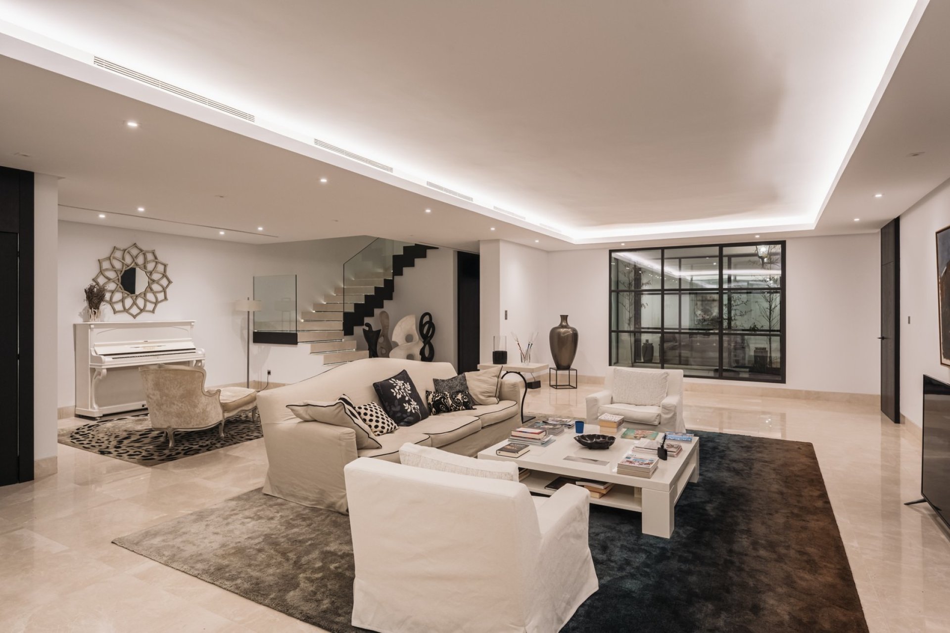 Resale - Villa - Benahavís