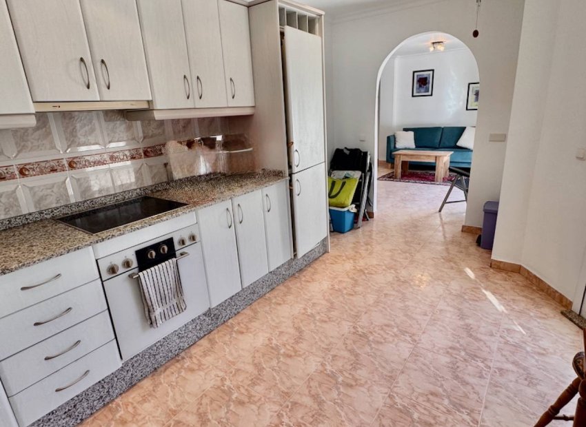 Resale - Villa - Benferri