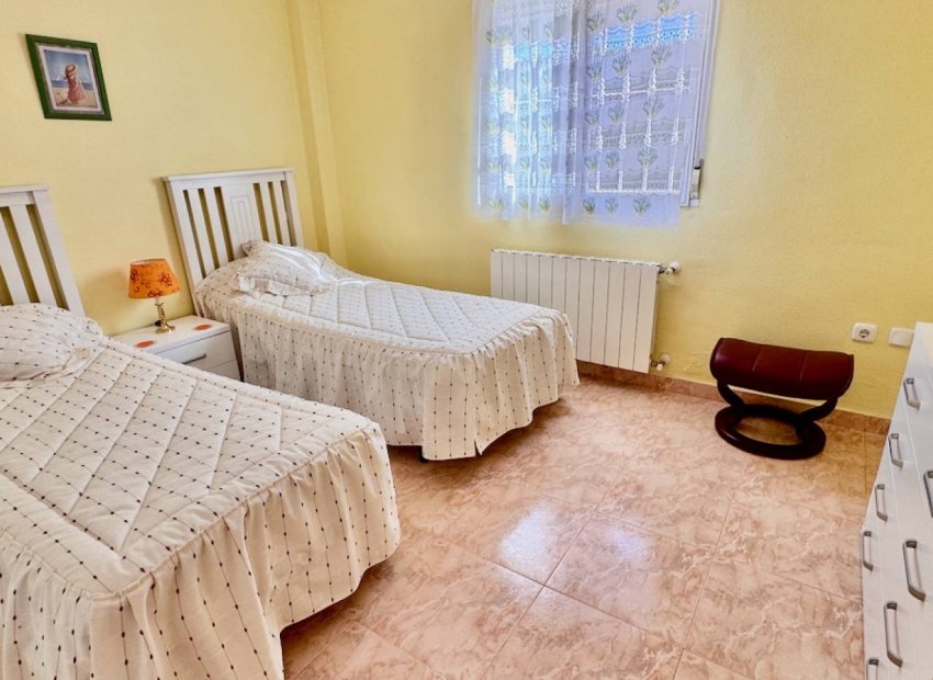 Resale - Villa - Benferri