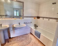 Resale - Villa - Benferri