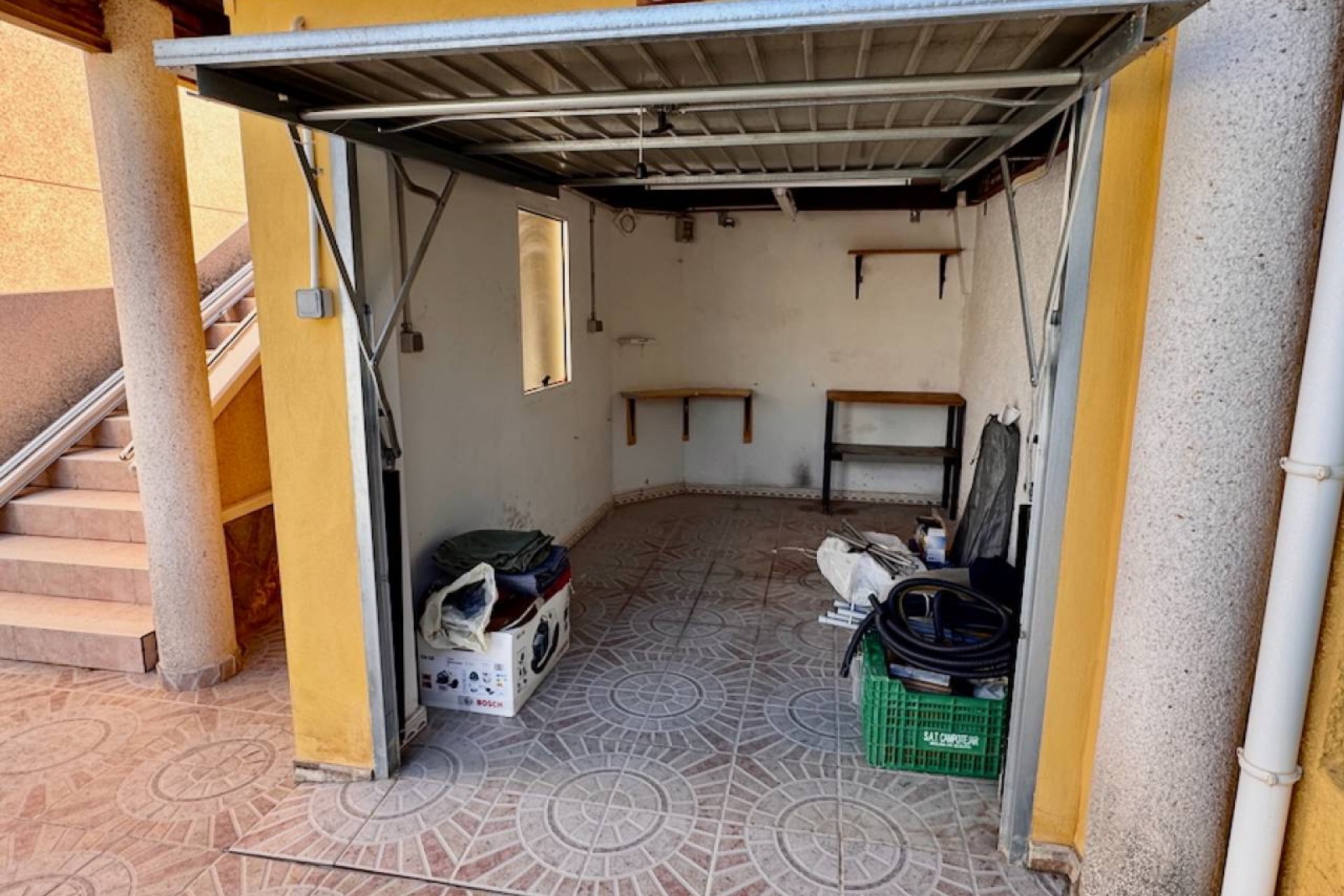 Resale - Villa - Benferri