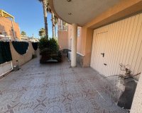 Resale - Villa - Benferri