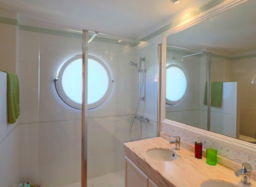 Resale - Villa - Benidorm - Coblanca