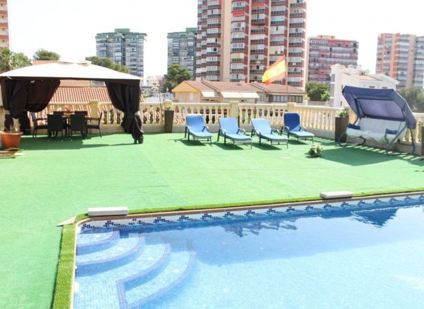 Resale - Villa - Benidorm - Poniente
