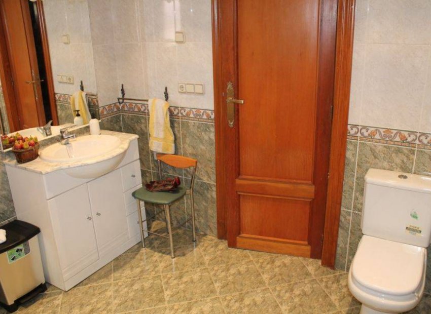Resale - Villa - Benidorm - Poniente