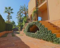 Resale - Villa - Benidorm - Urbanizaciones