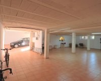 Resale - Villa - Benidorm - Urbanizaciones