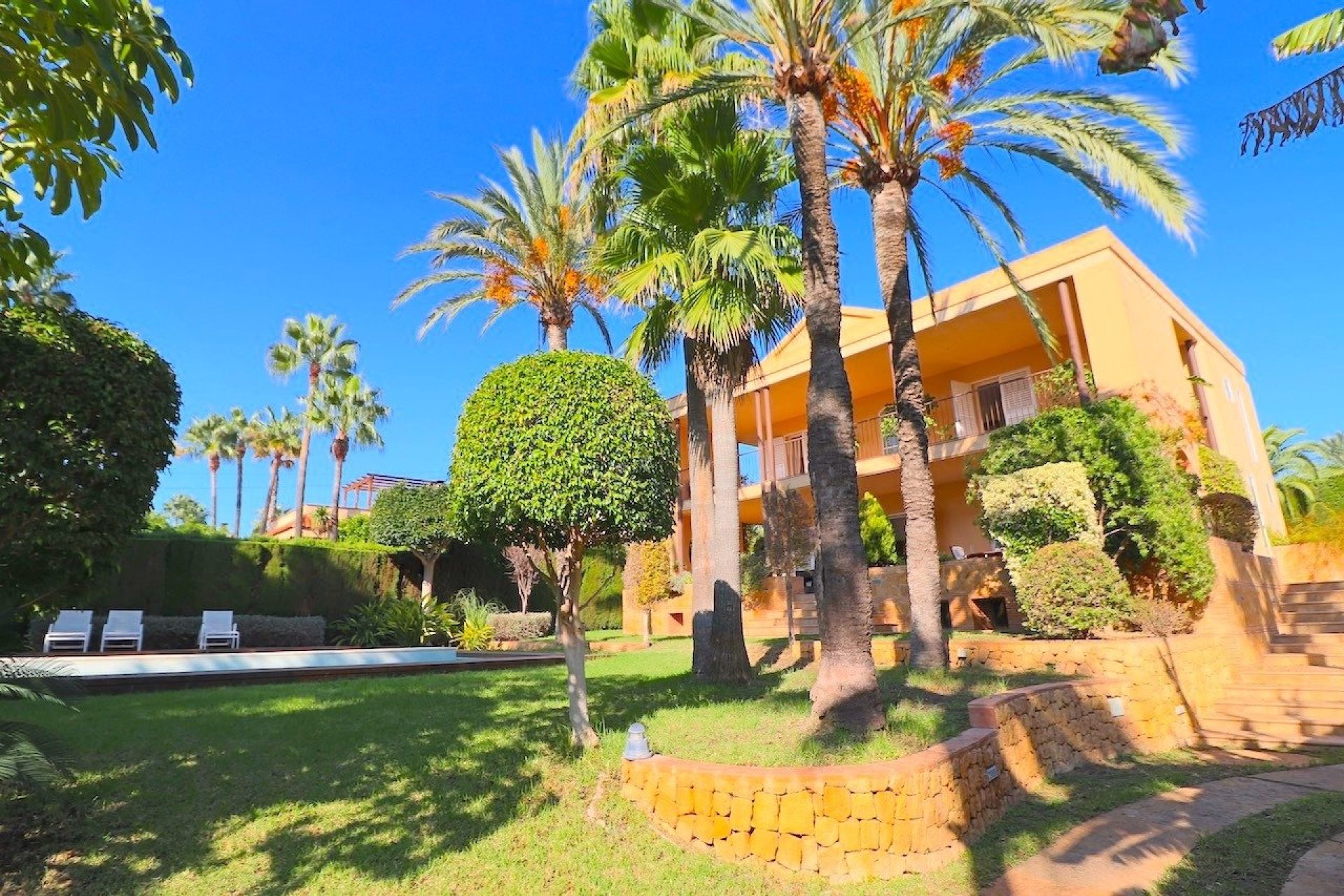 Resale - Villa - Benidorm - Urbanizaciones