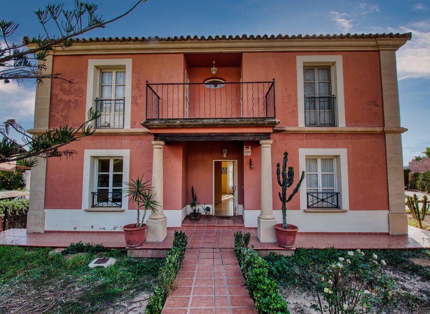 Resale - Villa - Benidorm - Zona de Poniente