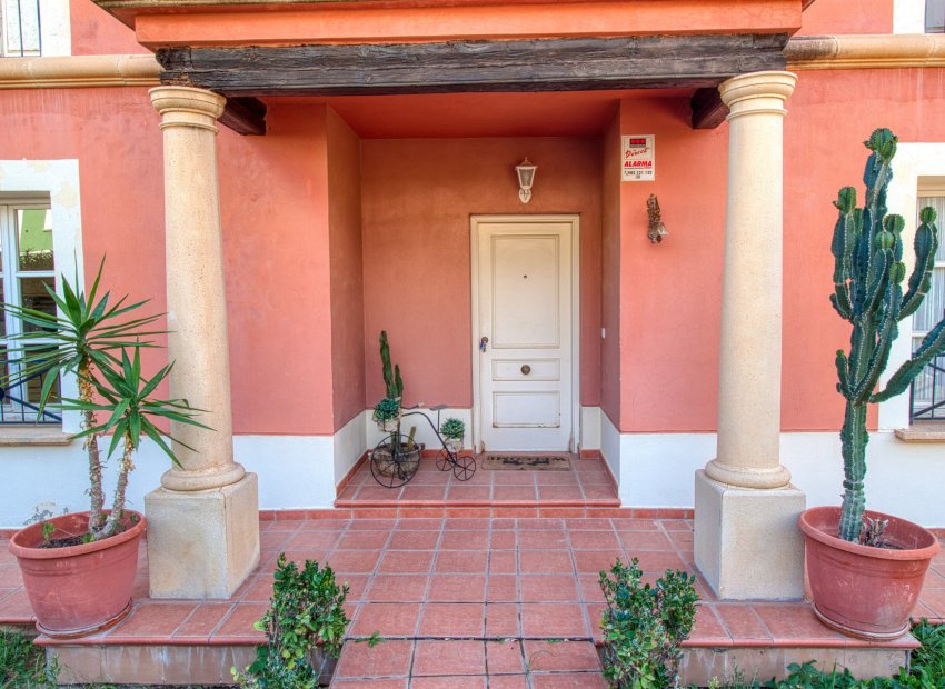 Resale - Villa - Benidorm - Zona de Poniente