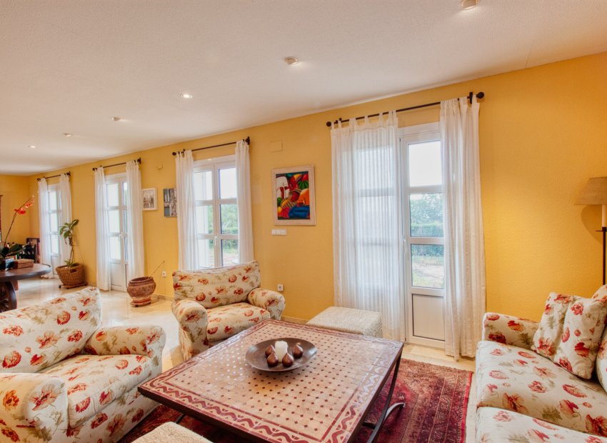 Resale - Villa - Benidorm - Zona de Poniente