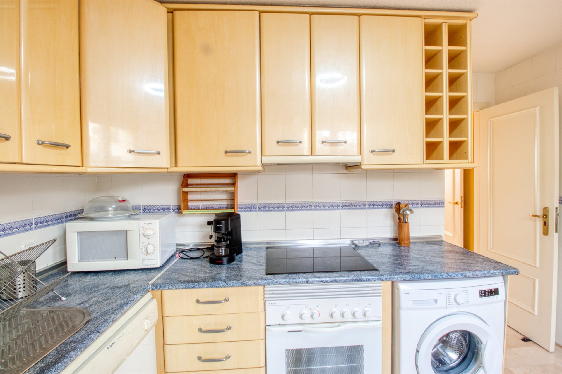 Resale - Villa - Benidorm - Zona de Poniente