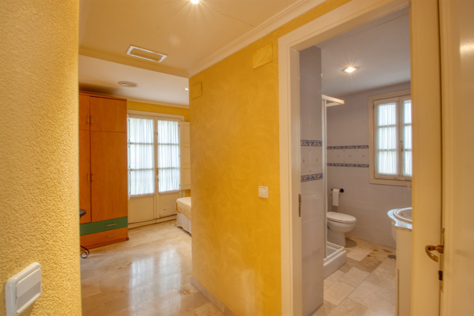 Resale - Villa - Benidorm - Zona de Poniente