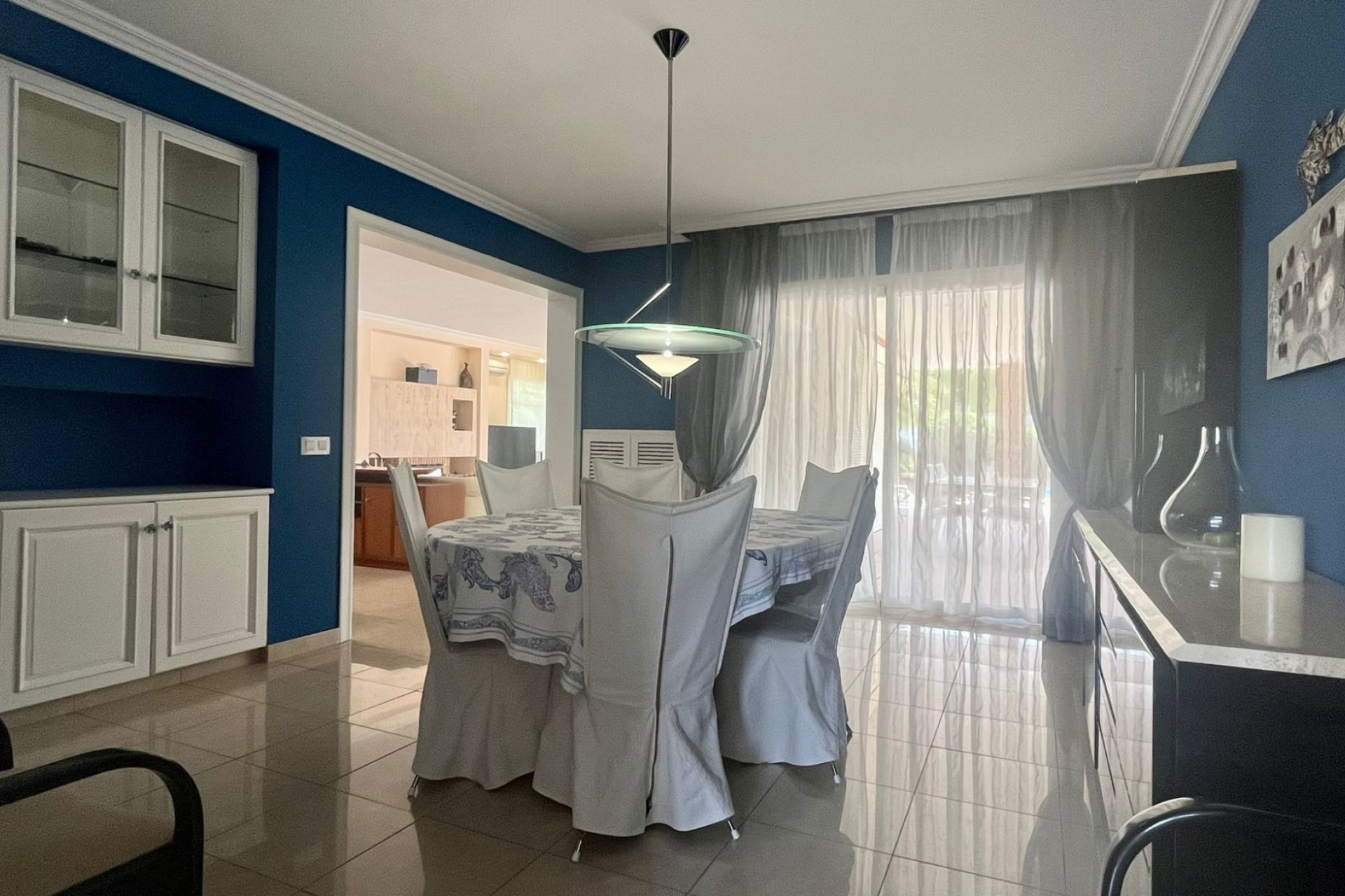 Resale - Villa - Benidorm