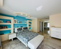 Resale - Villa - Benidorm