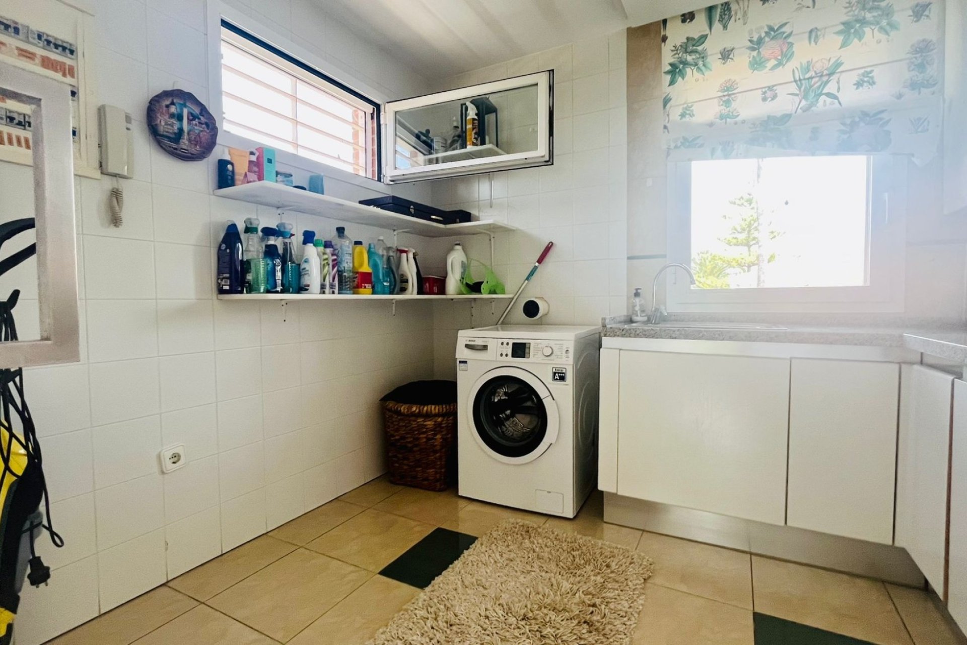 Resale - Villa - Benidorm