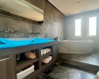 Resale - Villa - Benidorm