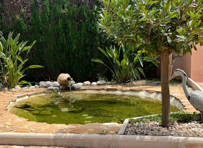 Resale - Villa - Benidorm