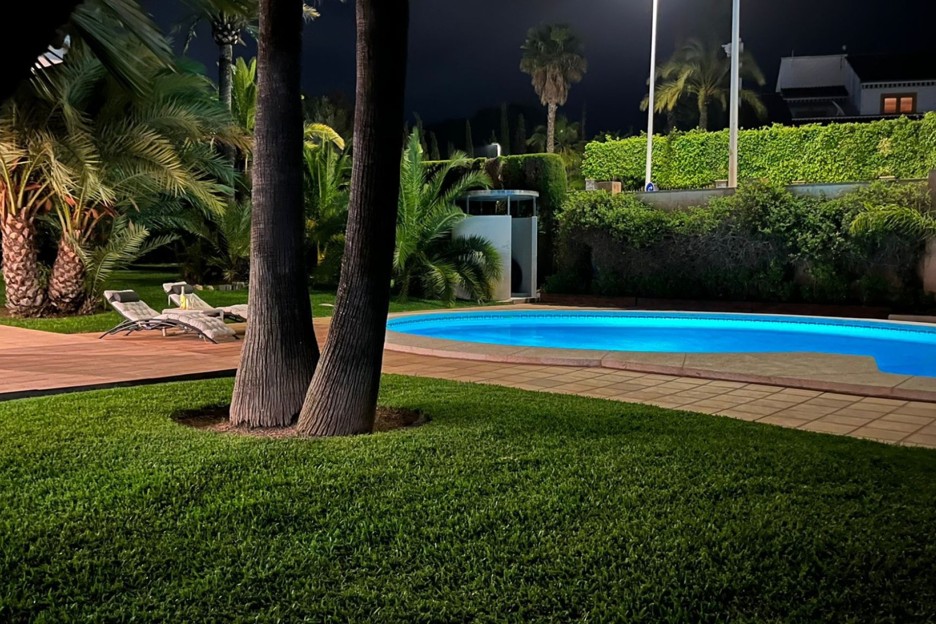 Resale - Villa - Benidorm