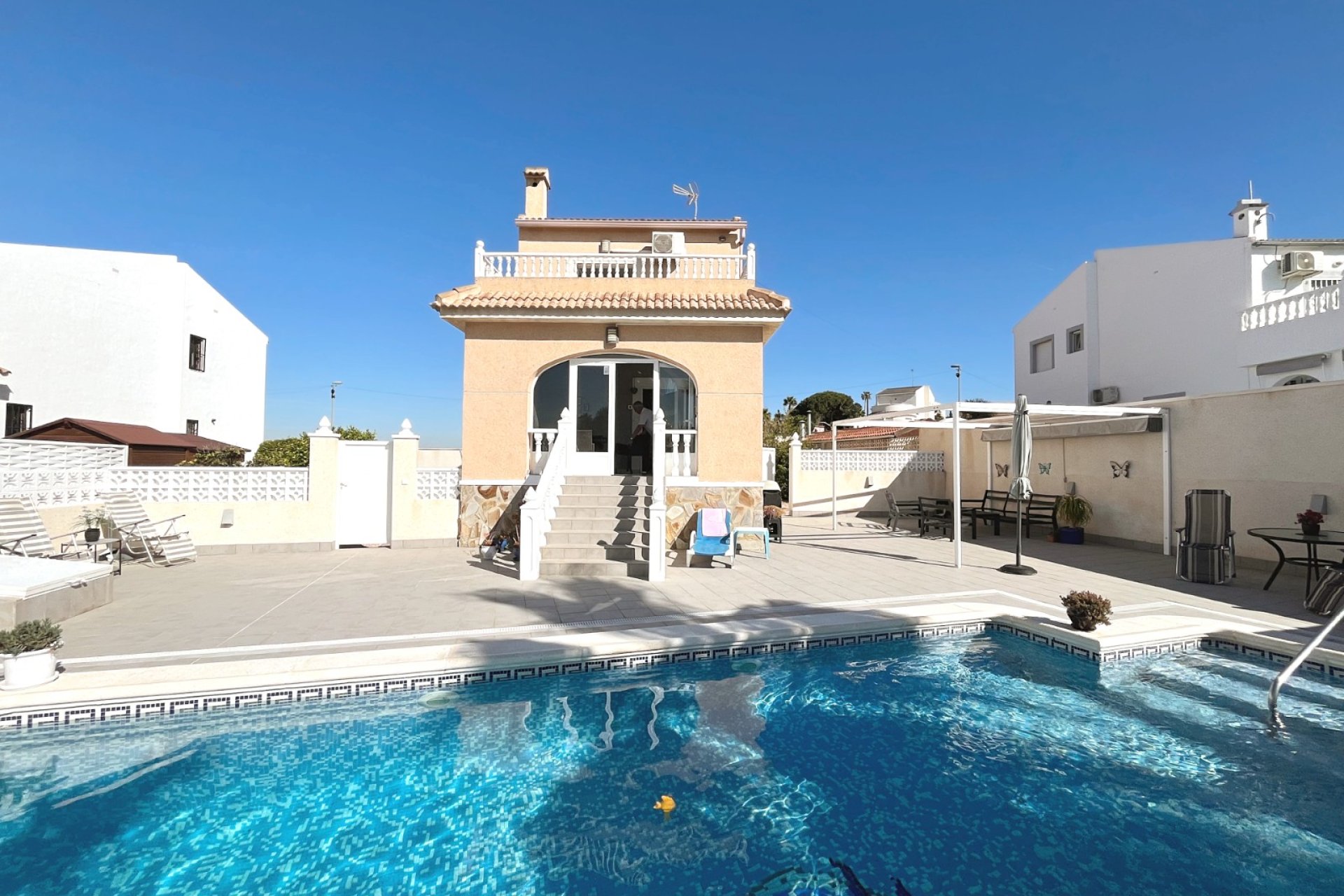 Resale - Villa - Benijofar - Monte Azul